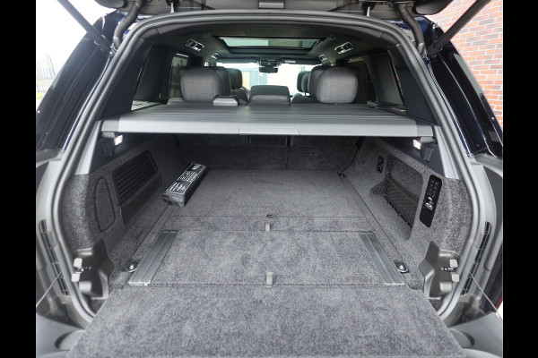 Land Rover Range Rover P550e SV | Pano - Trekhaak - Clearsight - Meridian
