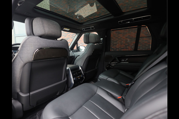 Land Rover Range Rover P550e SV | Pano - Trekhaak - Clearsight - Meridian