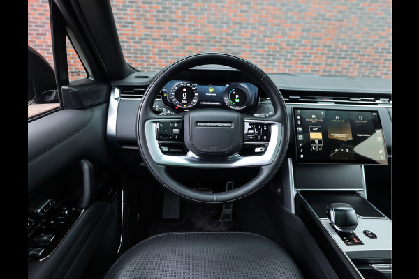 Land Rover Range Rover P550e SV | Pano - Trekhaak - Clearsight - Meridian