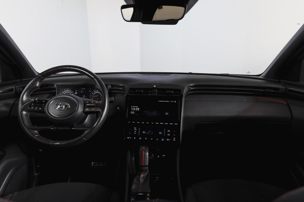 Hyundai Tucson 1.6 T-GDI MHEV N Line 150 PK | Dig. Cockpit | Adapt. Cruise | Stoel-+Stuurverw. | PDC | Camera | NAV + App. Connect | ECC | LM 19" |