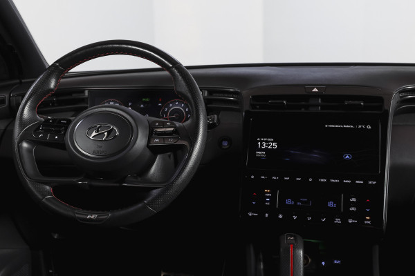Hyundai Tucson 1.6 T-GDI MHEV N Line 150 PK | Dig. Cockpit | Adapt. Cruise | Stoel-+Stuurverw. | PDC | Camera | NAV + App. Connect | ECC | LM 19" |