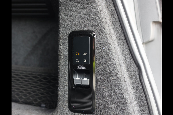 Land Rover Range Rover Sport P440e Dynamic SE | Trekhaak - Pano - Meridian