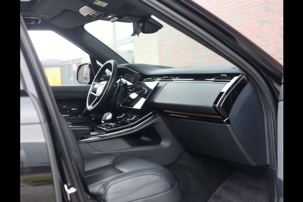 Land Rover Range Rover Sport P440e Dynamic SE | Trekhaak - Pano - Meridian