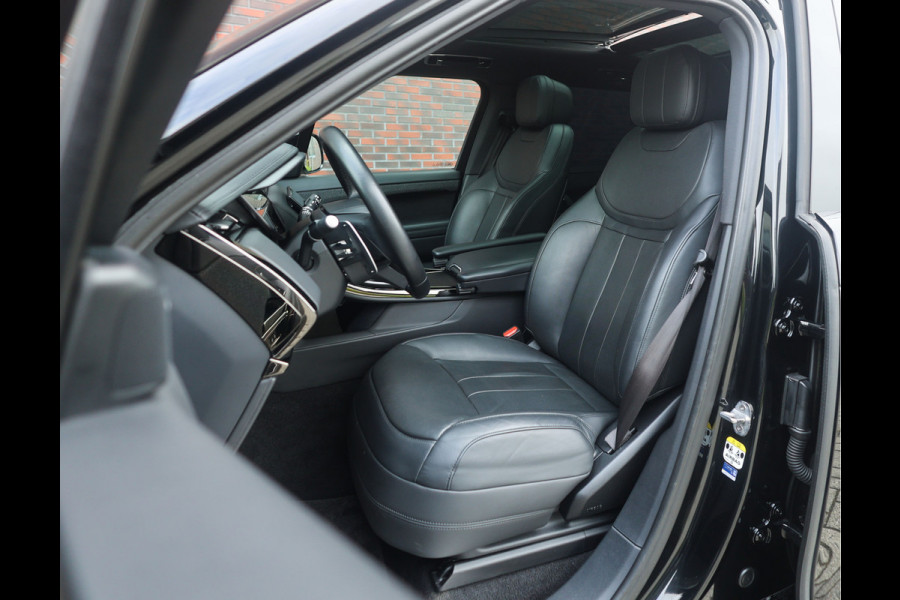 Land Rover Range Rover Sport P440e Dynamic SE | Trekhaak - Pano - Meridian