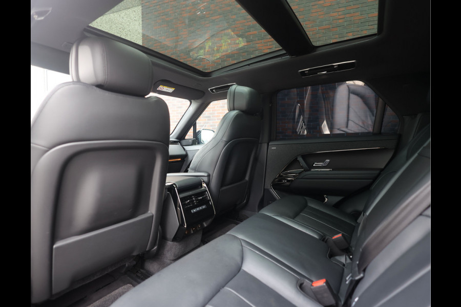 Land Rover Range Rover Sport P440e Dynamic SE | Trekhaak - Pano - Meridian