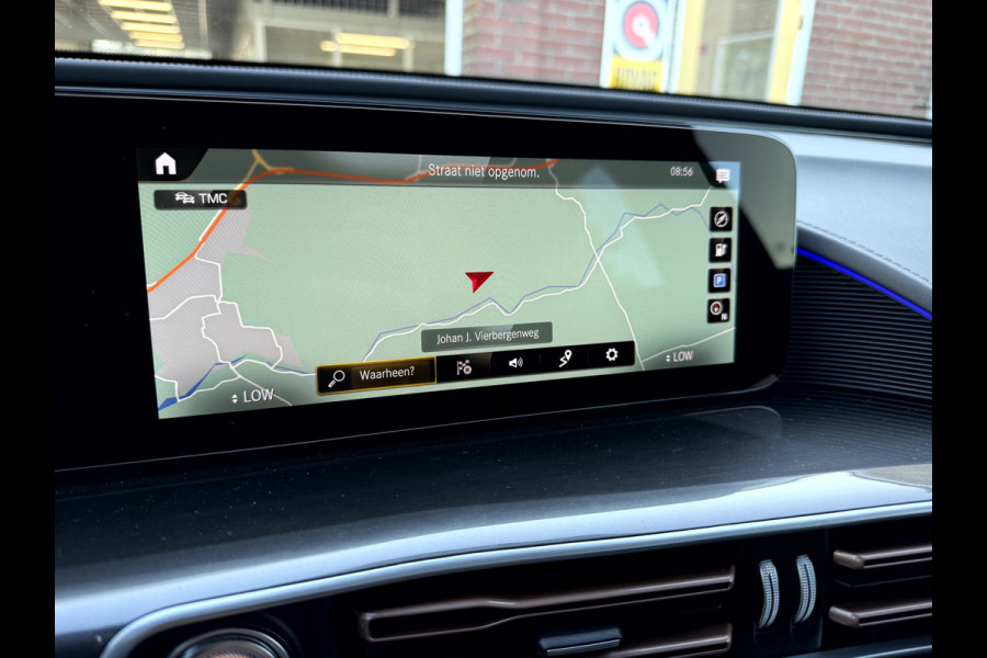 Mercedes-Benz EQC 400 4MATIC Business Luxury 80 kWh SOH 93.4%, Schuifdak, Trekhaak