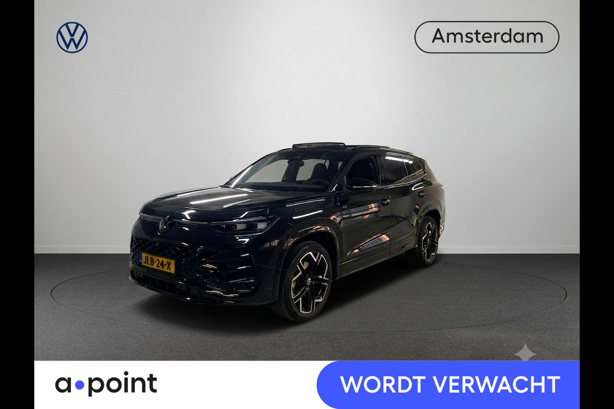 Volkswagen Tayron 1.5 eHybrid R-Line Edition 272 pk Automaat (DSG) | Verlengde garantie | Navigatie | Panoramadak | Trekhaak (wegklapbaar) | Parkeersensoren (Park assist) | Rondomzicht camera | Black Style pakket | R-Line |