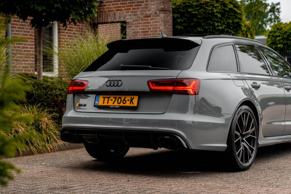 Audi RS6 Avant 4.0 TFSI Quattro Performance Pro Line Plus Keramisch Pano Carbon B&O 360 Camera 21'' WF