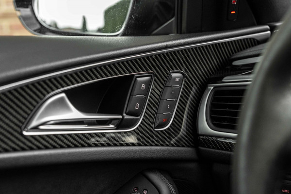 Audi RS6 Avant 4.0 TFSI Quattro Performance Pro Line Plus Keramisch Pano Carbon B&O 360 Camera 21'' WF