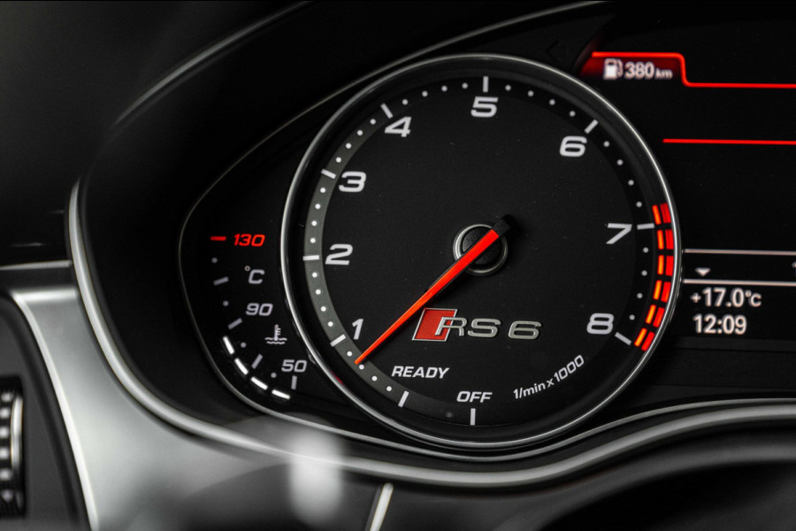 Audi RS6 Avant 4.0 TFSI Quattro Performance Pro Line Plus Keramisch Pano Carbon B&O 360 Camera 21'' WF