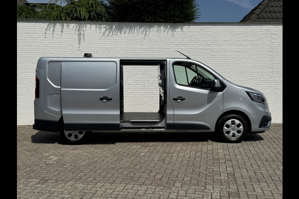 Renault Trafic 2.0 dCi 130 T30 L2H1 Work Edition Dubbele Schuifdeuren Trekhaak Navi Cruise Clima Carplay Betimmering Laadruimte