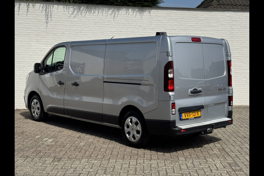Renault Trafic 2.0 dCi 130 T30 L2H1 Work Edition Dubbele Schuifdeuren Trekhaak Navi Cruise Clima Carplay Betimmering Laadruimte