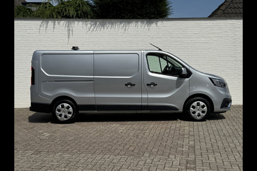 Renault Trafic 2.0 dCi 130 T30 L2H1 Work Edition Dubbele Schuifdeuren Trekhaak Navi Cruise Clima Carplay Betimmering Laadruimte