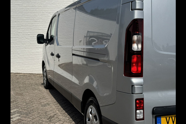 Renault Trafic 2.0 dCi 130 T30 L2H1 Work Edition Dubbele Schuifdeuren Trekhaak Navi Cruise Clima Carplay Betimmering Laadruimte