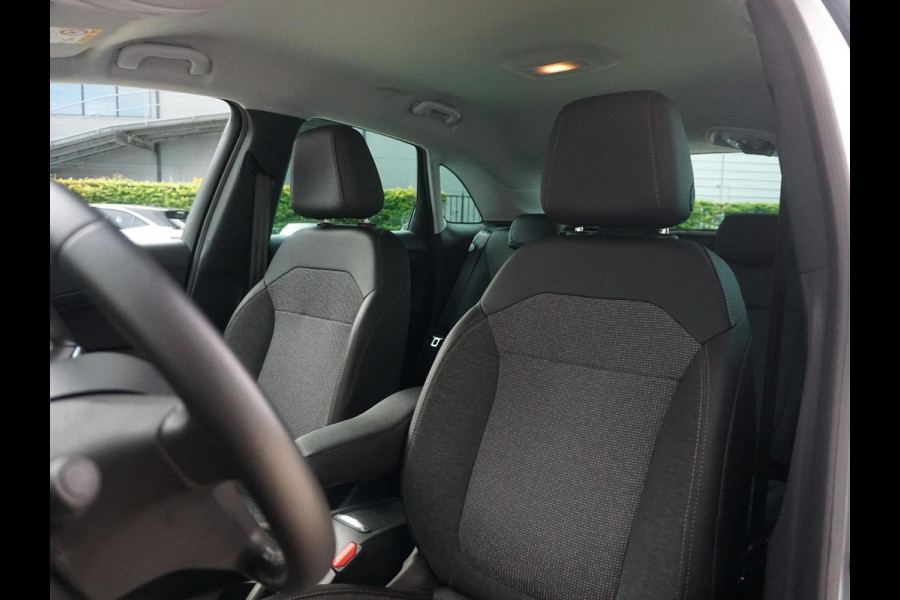Opel Crossland 1.2 Turbo Elegance | Navigatie | Apple CarPlay / Android Auto | Climate Control | Achteruitrijcamera |