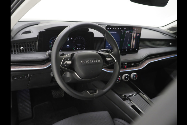 Škoda Superb Combi 1.5 TSI PHEV Laurin & Klement | Leder | Massage | HUD | Canton | Camera | Sfeerlicht | Memory | Keyless
