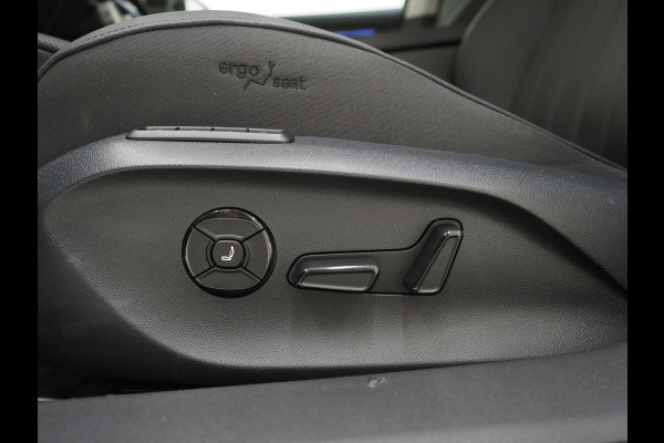 Škoda Superb Combi 1.5 TSI PHEV Laurin & Klement | Leder | Massage | HUD | Canton | Camera | Sfeerlicht | Memory | Keyless