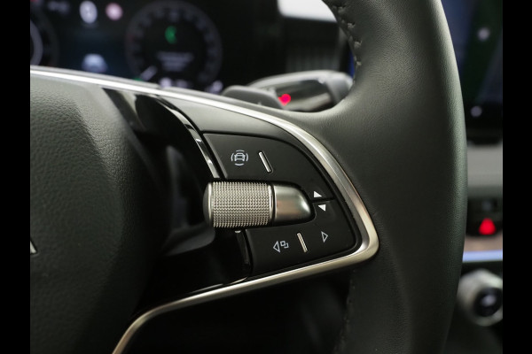 Škoda Superb Combi 1.5 TSI PHEV Laurin & Klement | Leder | Massage | HUD | Canton | Camera | Sfeerlicht | Memory | Keyless