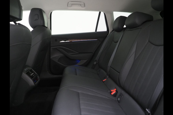 Škoda Superb Combi 1.5 TSI PHEV Laurin & Klement | Leder | Massage | HUD | Canton | Camera | Sfeerlicht | Memory | Keyless