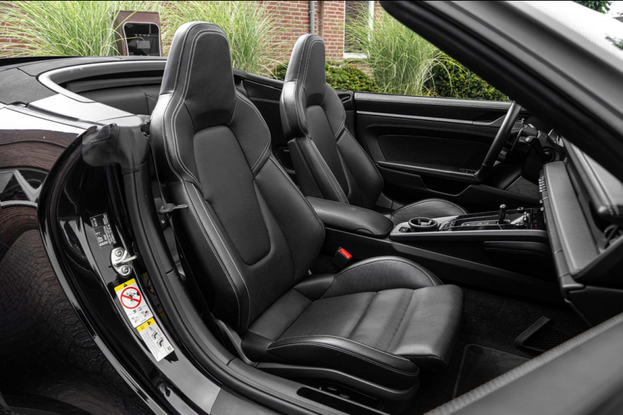 Porsche 911 3.0 Carrera 4 S 450 PK SportDesign Burmester 360 Camera Chrono Matrix LED 21''