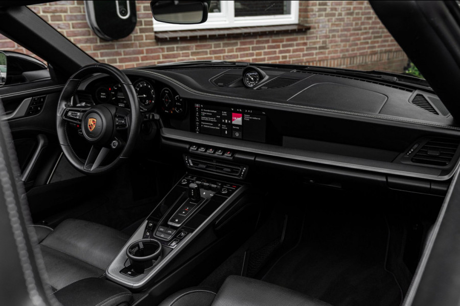 Porsche 911 3.0 Carrera 4 S 450 PK SportDesign Burmester 360 Camera Chrono Matrix LED 21''