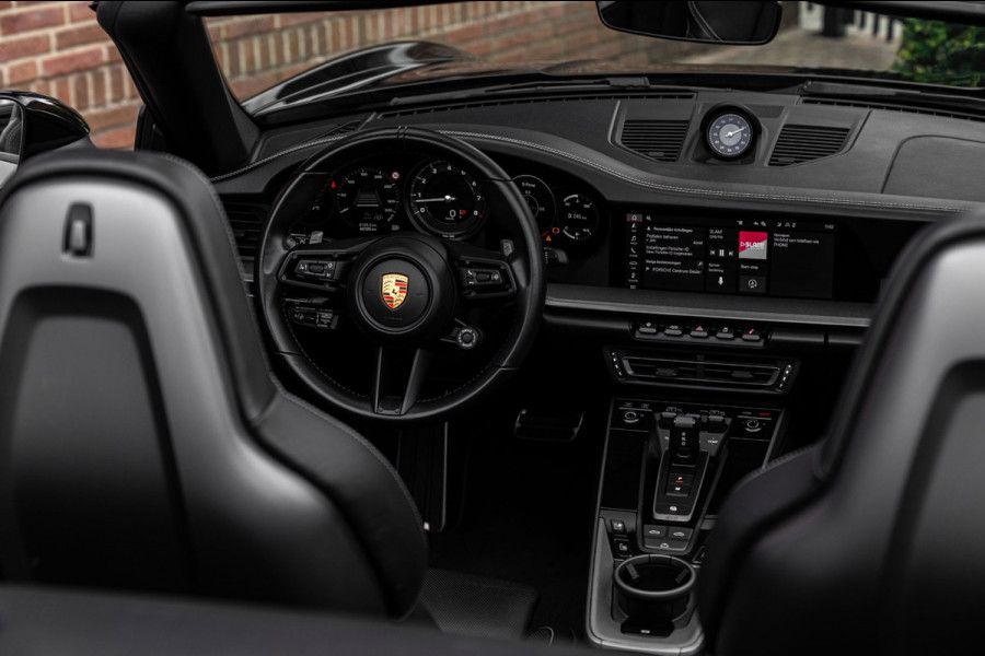 Porsche 911 3.0 Carrera 4 S 450 PK SportDesign Burmester 360 Camera Chrono Matrix LED 21''
