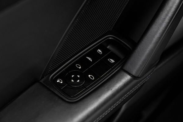 Porsche 911 3.0 Carrera 4 S 450 PK SportDesign Burmester 360 Camera Chrono Matrix LED 21''