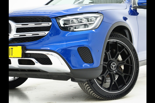 Mercedes-Benz GLC 300e 4MATIC Premium Plus | Panoramadak | Trekhaak | Massage | Leder | Stoelkoeling | Sfeerlicht | Carplay