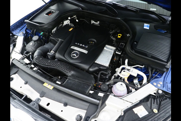 Mercedes-Benz GLC 300e 4MATIC Premium Plus | Panoramadak | Trekhaak | Massage | Leder | Stoelkoeling | Sfeerlicht | Carplay