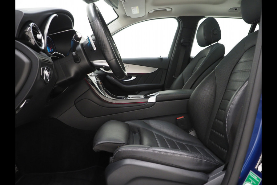 Mercedes-Benz GLC 300e 4MATIC Premium Plus | Panoramadak | Trekhaak | Massage | Leder | Stoelkoeling | Sfeerlicht | Carplay