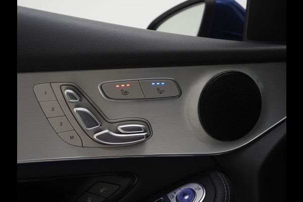 Mercedes-Benz GLC 300e 4MATIC Premium Plus | Panoramadak | Trekhaak | Massage | Leder | Stoelkoeling | Sfeerlicht | Carplay