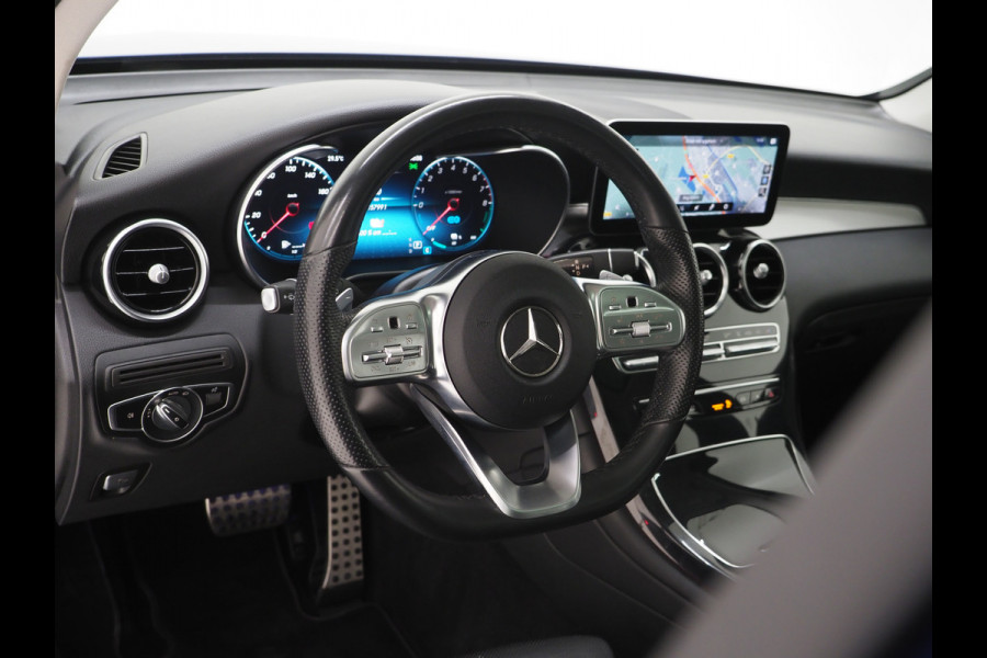 Mercedes-Benz GLC 300e 4MATIC Premium Plus | Panoramadak | Trekhaak | Massage | Leder | Stoelkoeling | Sfeerlicht | Carplay