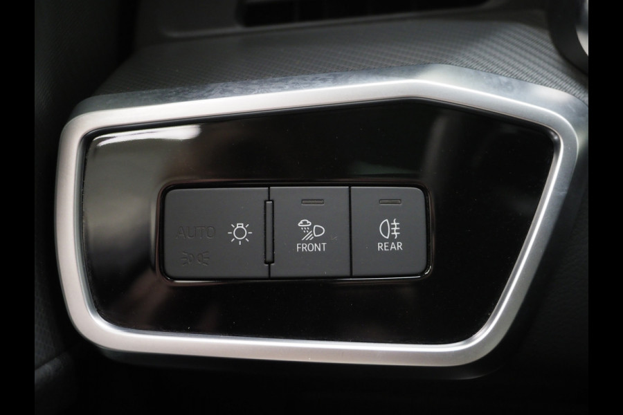 Audi A6 Avant 50 TFSI e quattro S-Line | Panoramadak | Trekhaak | Leder | Camera | Keyless | Memory | Cruise | Carplay