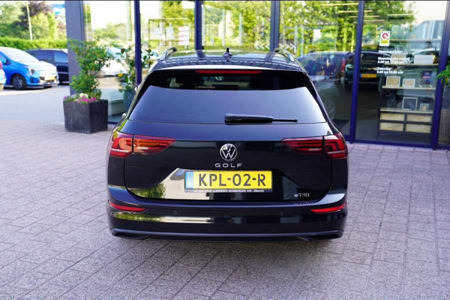 Volkswagen Golf Variant 1.5 eTSI Life Edition|Prijs rijklaar incl 12 mnd garantie|Stuur,-stoelverw Elek klep Camera Blindspot