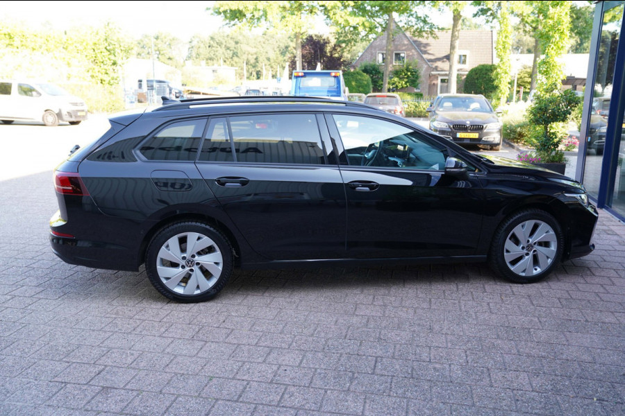 Volkswagen Golf Variant 1.5 eTSI Life Edition|Prijs rijklaar incl 12 mnd garantie|Stuur,-stoelverw Elek klep Camera Blindspot