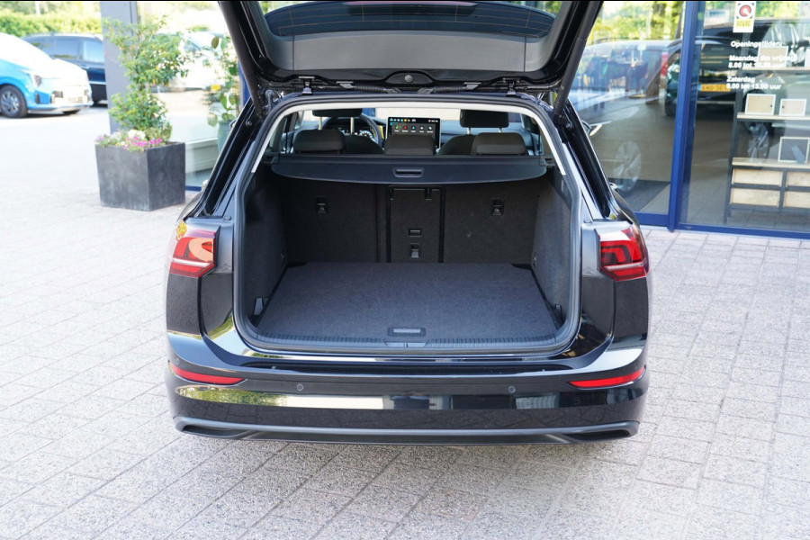 Volkswagen Golf Variant 1.5 eTSI Life Edition|Prijs rijklaar incl 12 mnd garantie|Stuur,-stoelverw Elek klep Camera Blindspot