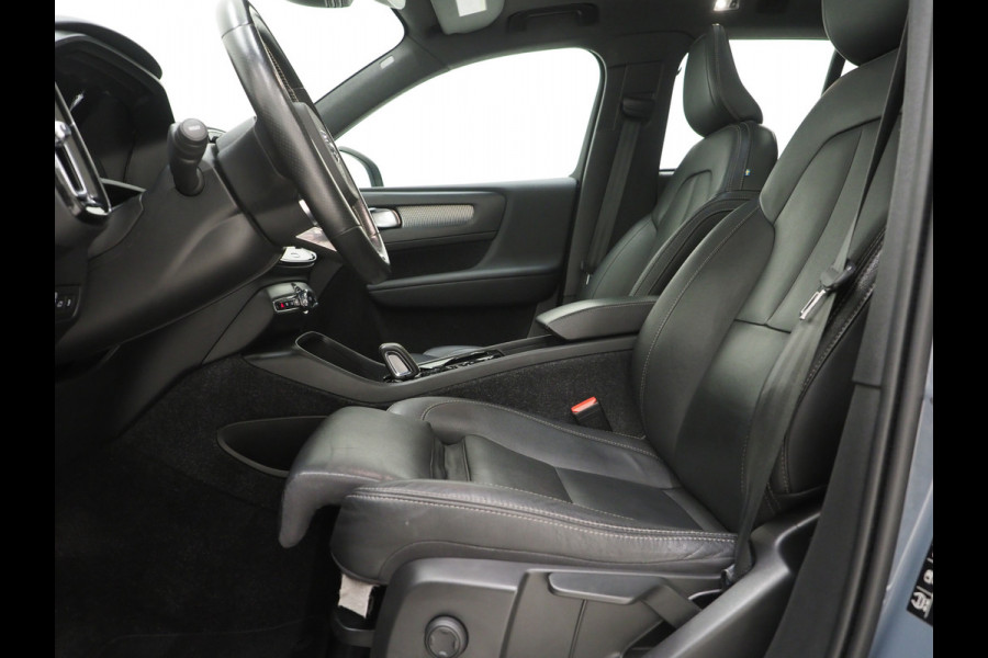 Volvo XC40 1.5 T5 Recharge R-Design | Panoramadak | Leder | Trekhaak | Harman/Kardon | Keyless | Camera | Carplay