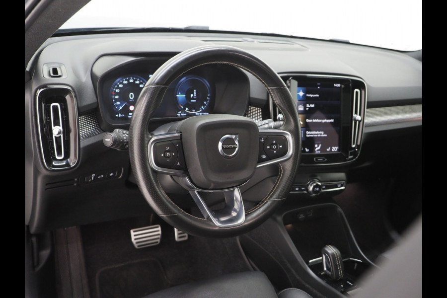 Volvo XC40 1.5 T5 Recharge R-Design | Panoramadak | Leder | Trekhaak | Harman/Kardon | Keyless | Camera | Carplay