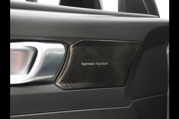 Volvo XC40 1.5 T5 Recharge R-Design | Panoramadak | Leder | Trekhaak | Harman/Kardon | Keyless | Camera | Carplay