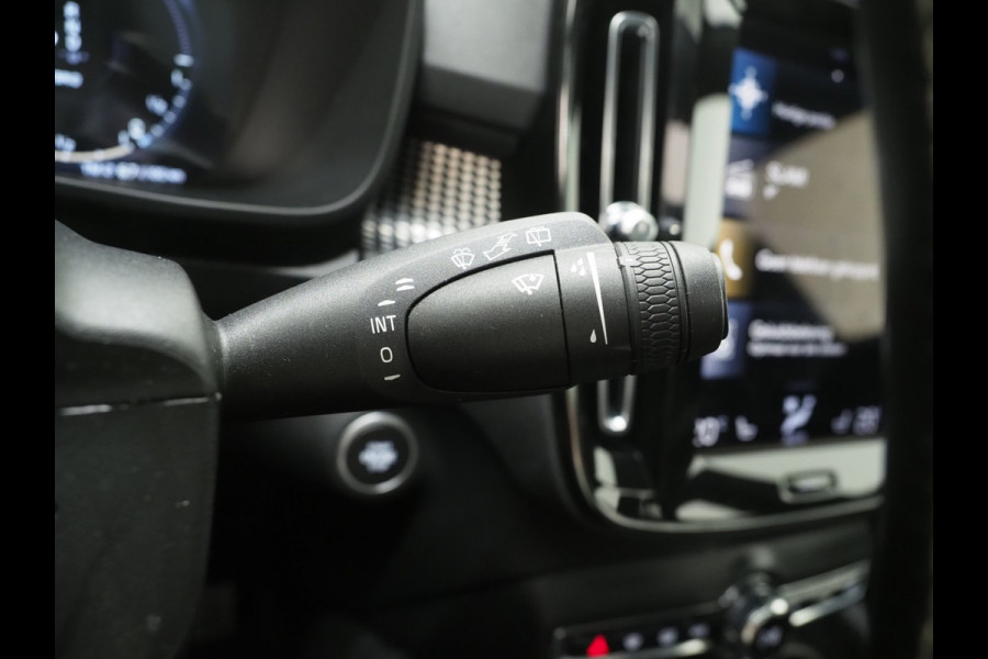 Volvo XC40 1.5 T5 Recharge R-Design | Panoramadak | Leder | Trekhaak | Harman/Kardon | Keyless | Camera | Carplay