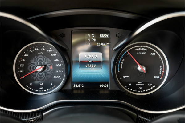 Mercedes-Benz Eqv 300 L2 90 kWh 8-Pers Luchtvering ACC 360° Elek Schuifdeur LED