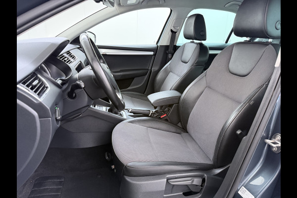 Škoda Octavia 1.0TSI 116PK Trekhaak Apple Carplay Android Navi PDC 17"LM Ecc Stoelverwarmd Cruise Control Led WLAN Bluetooth Isofix Volledig Skoda-Dealeronderhouden 1.300KG Trekgewicht 1e Eigenaar Origineel Nederlandse Auto