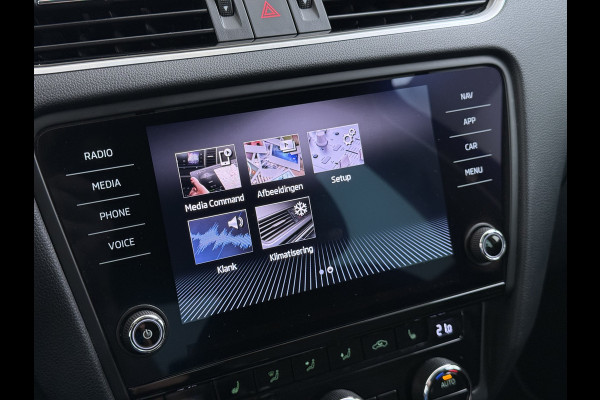 Škoda Octavia 1.0TSI 116PK Trekhaak Apple Carplay Android Navi PDC 17"LM Ecc Stoelverwarmd Cruise Control Led WLAN Bluetooth Isofix Volledig Skoda-Dealeronderhouden 1.300KG Trekgewicht 1e Eigenaar Origineel Nederlandse Auto