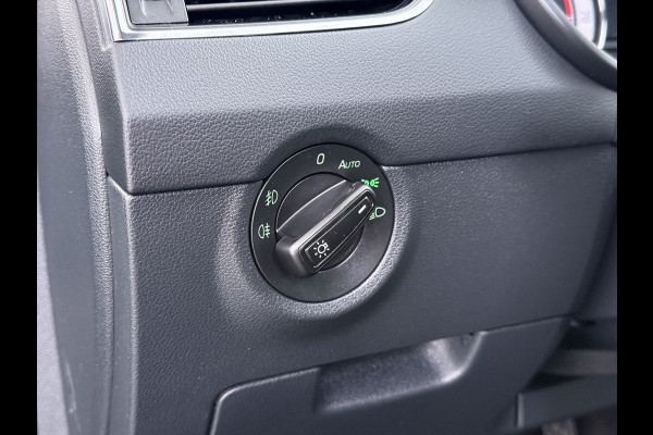 Škoda Octavia 1.0TSI 116PK Trekhaak Apple Carplay Android Navi PDC 17"LM Ecc Stoelverwarmd Cruise Control Led WLAN Bluetooth Isofix Volledig Skoda-Dealeronderhouden 1.300KG Trekgewicht 1e Eigenaar Origineel Nederlandse Auto