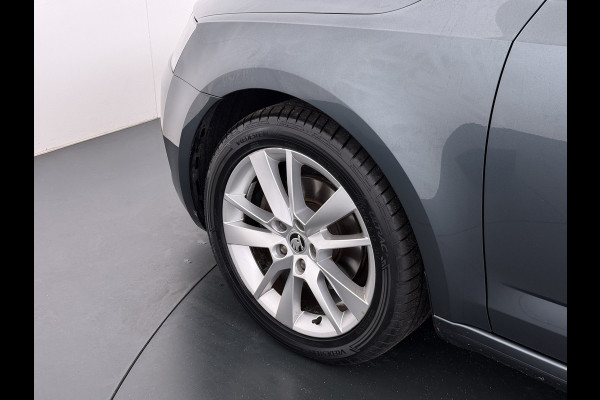 Škoda Octavia 1.0TSI 116PK Trekhaak Apple Carplay Android Navi PDC 17"LM Ecc Stoelverwarmd Cruise Control Led WLAN Bluetooth Isofix Volledig Skoda-Dealeronderhouden 1.300KG Trekgewicht 1e Eigenaar Origineel Nederlandse Auto