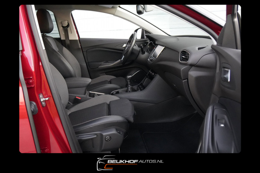 Opel Grandland X 1.2 Turbo Ultimate Carplay Navi Trekhaak