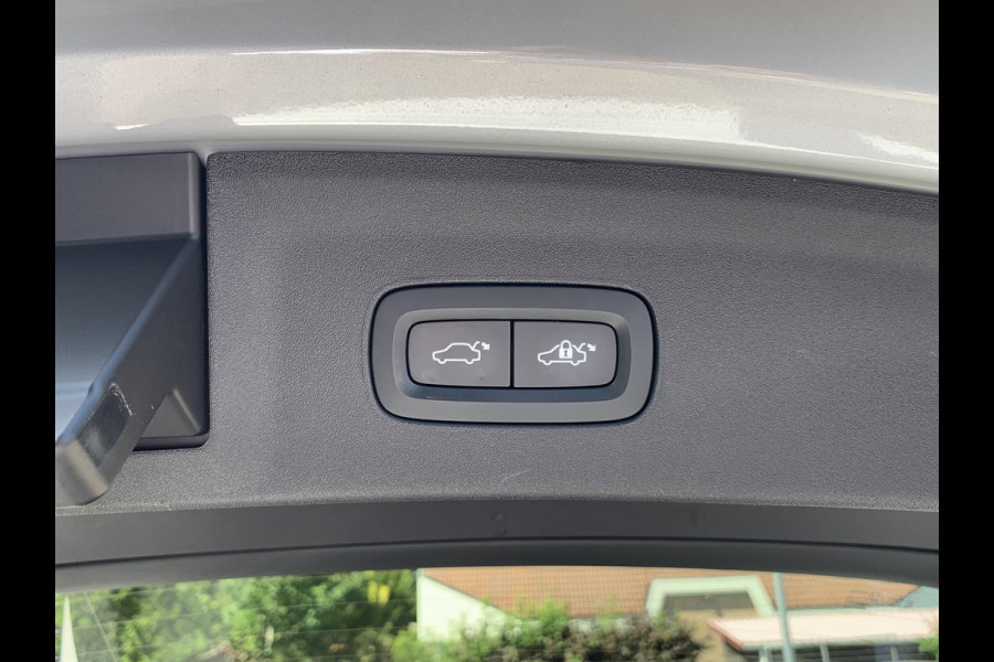 Polestar 2 Long Range Dual Motor Launch Edition 78kWh | 400pk | Elektrische Achterklep | Adaptieve Cruise Control | Panoramadak | Apple Carplay & Android Auto |