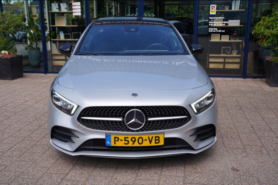 Mercedes-Benz A-Klasse 200 Business Solution AMG|Prijs rijklaar incl. 12 mnd garantie|Schuif/kanteldak Carplay PDC DAB Camera LED