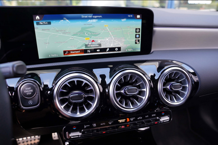 Mercedes-Benz A-Klasse 200 Business Solution AMG|Prijs rijklaar incl. 12 mnd garantie|Schuif/kanteldak Carplay PDC DAB Camera LED