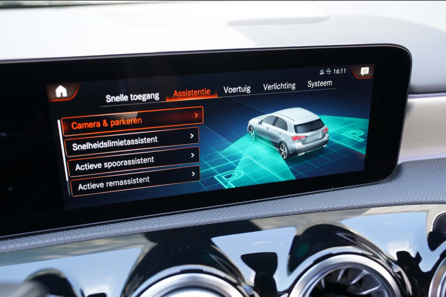 Mercedes-Benz A-Klasse 200 Business Solution AMG|Prijs rijklaar incl. 12 mnd garantie|Schuif/kanteldak Carplay PDC DAB Camera LED